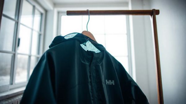 Top choix de vestes imperméables Helly Hansen contre la pluie